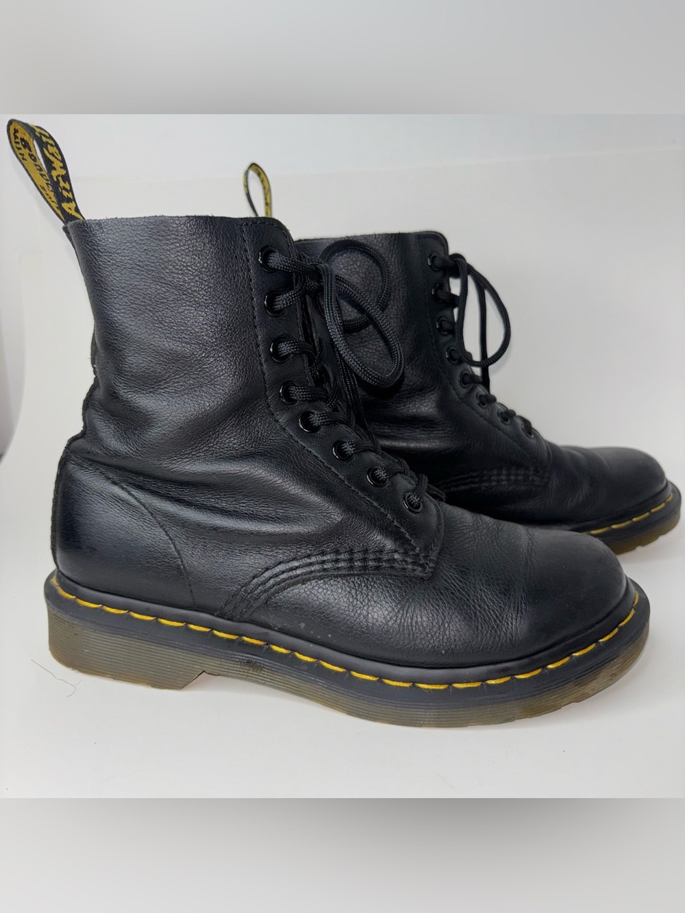Dr Martens Doc 1460 Pascal Combat Boots Women's Size 7 Black Leather  8-Eye